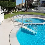 Semesterbostad Anchor House 5 Min From The Sea *