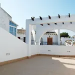 Semesterbostad Anchor House 5 Min From The Sea
