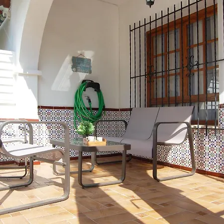 Holiday home Casa Del Ancla, Attractive House Near The Sea *