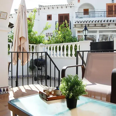 Holiday home Casa Del Ancla, Attractive House Near The Sea Torrevieja